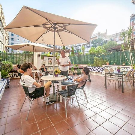 Fabrizzios Terrace Hostel Barcelona Ngoại thất bức ảnh