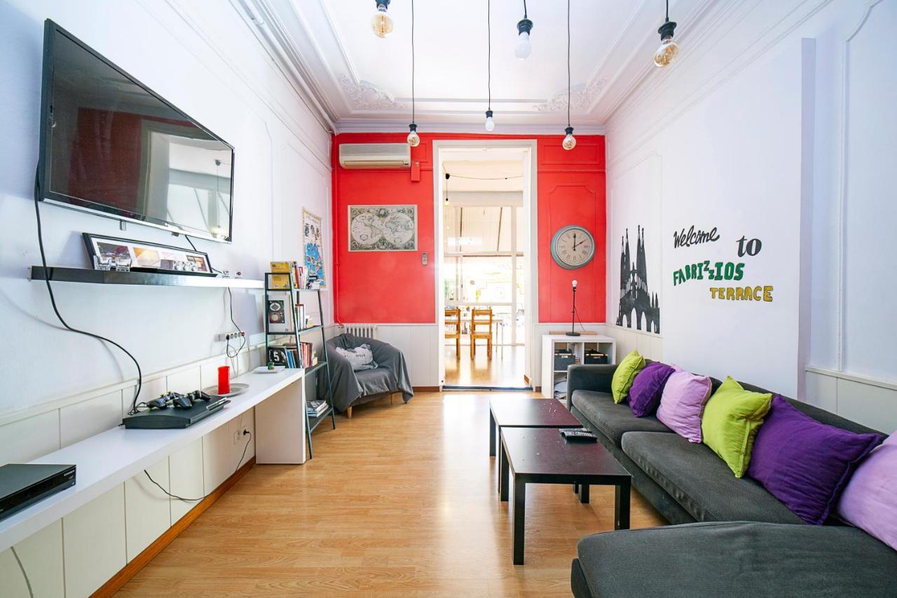 Fabrizzios Terrace Hostel Barcelona Ngoại thất bức ảnh