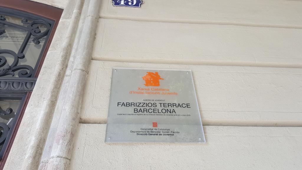 Fabrizzios Terrace Hostel Barcelona Ngoại thất bức ảnh